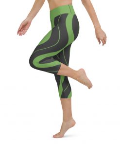 Ultra Signal Women’s High Rise Yoga Capri Leggings Green
