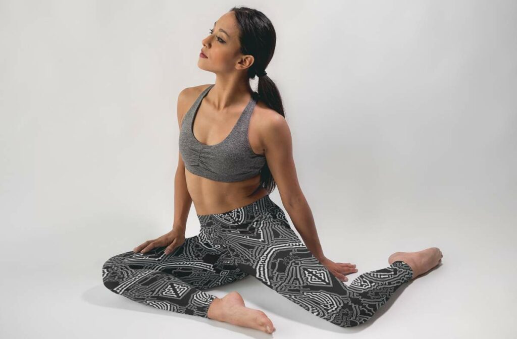 prinlet studio - best underwear to wear with yoga leggings